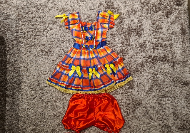 Vestido Lindo e Colorido